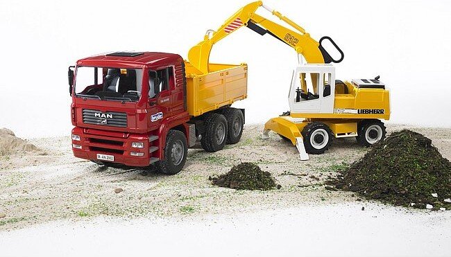 Bruder Legetøj: Realistiske Køretøjer & Leg i Topkvalitet.