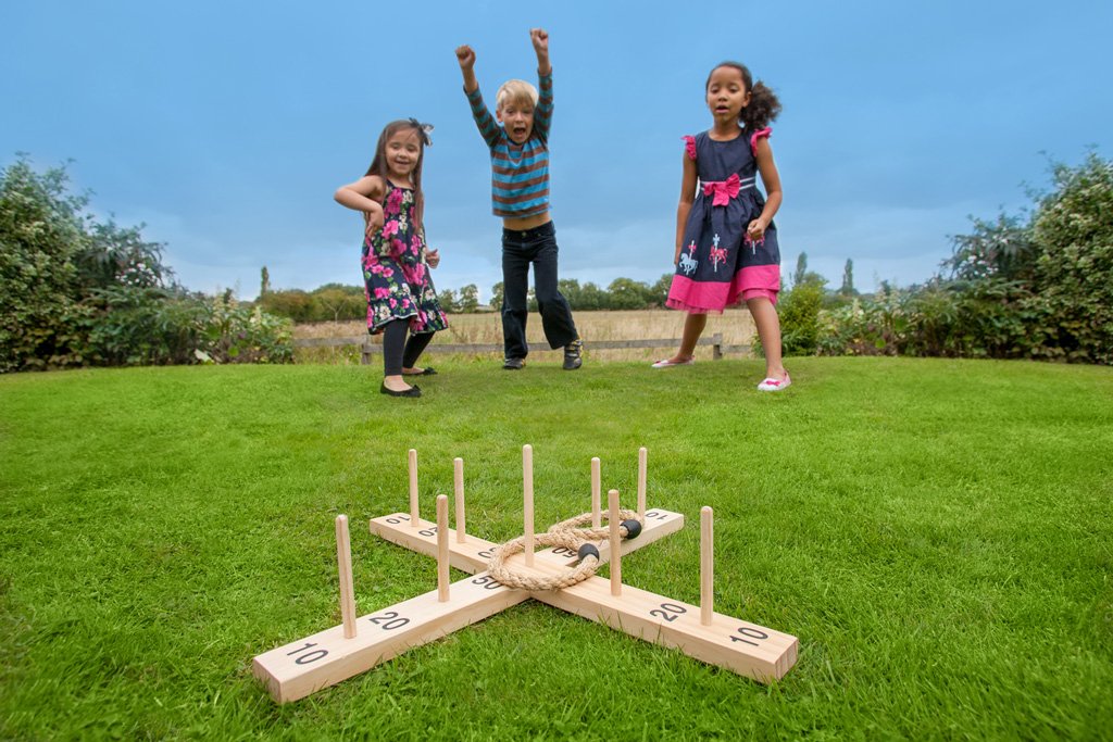 Udendørs Legetøj: Sjov & Aktivitet i Det Fri.