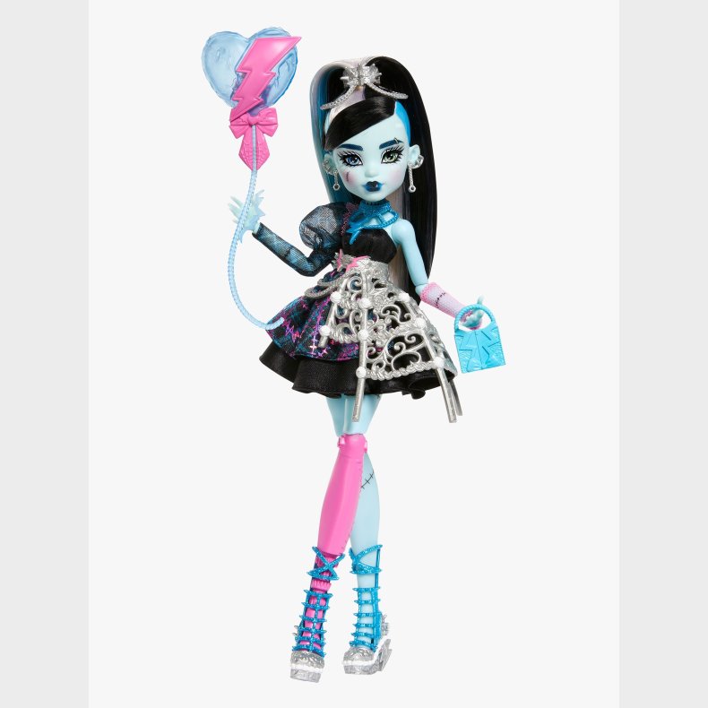 Monster High Scary Sweet Birthday Frankie Dukke
