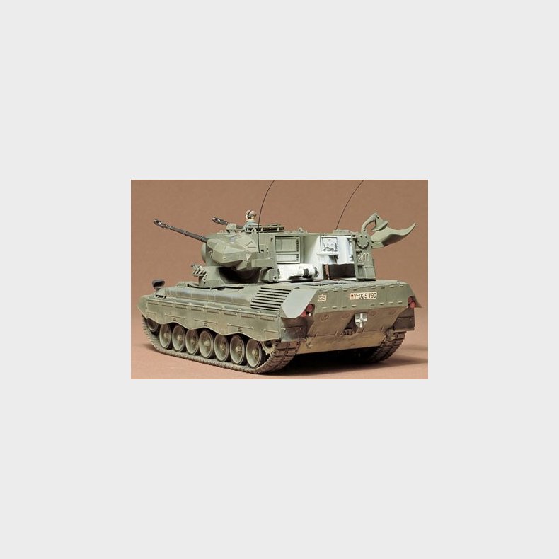 Tamiya - Flakpanzer Gepard Model Tank Bygges�t - 1:35 - 35099