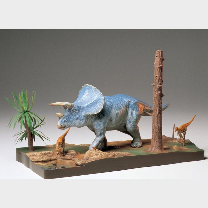 Tamiya - Triceratops Diorama Model Dinosaur - 1/35 - 60104