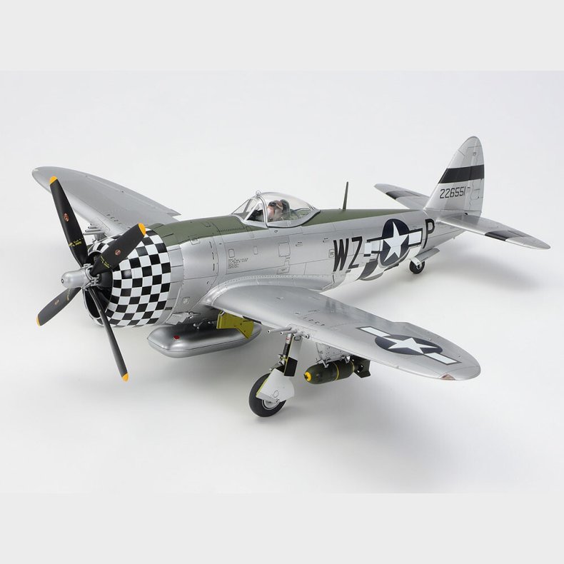 Tamiya - Thunderbolt P-47d Bubbletop Fly Byggest - 1:48 - 61090