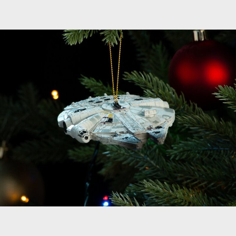 Juletr�spynt Millennium Falcon