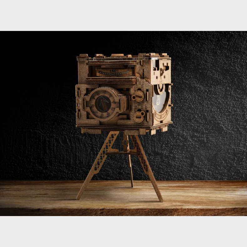 iDventure Cluebox Sherlock's Camera