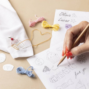 Creativ Company | Vandopl�selige broderiark - Hvide, 8 ark