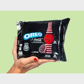 Oreo Coca-Cola Sandwich Cookies