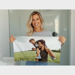 H�ndkl�de med Eget Foto