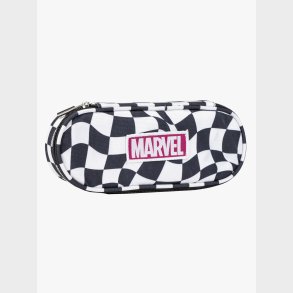 Marvel Penalhus, Checkered