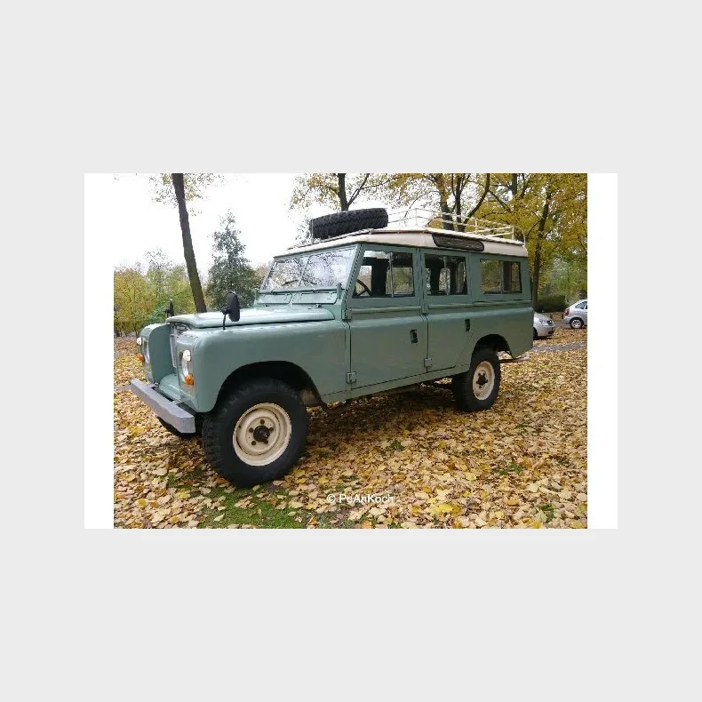 Revell - Land Rover Series III