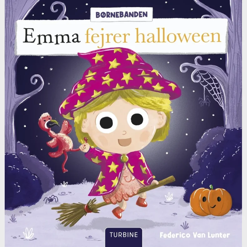 Emma fejrer halloween