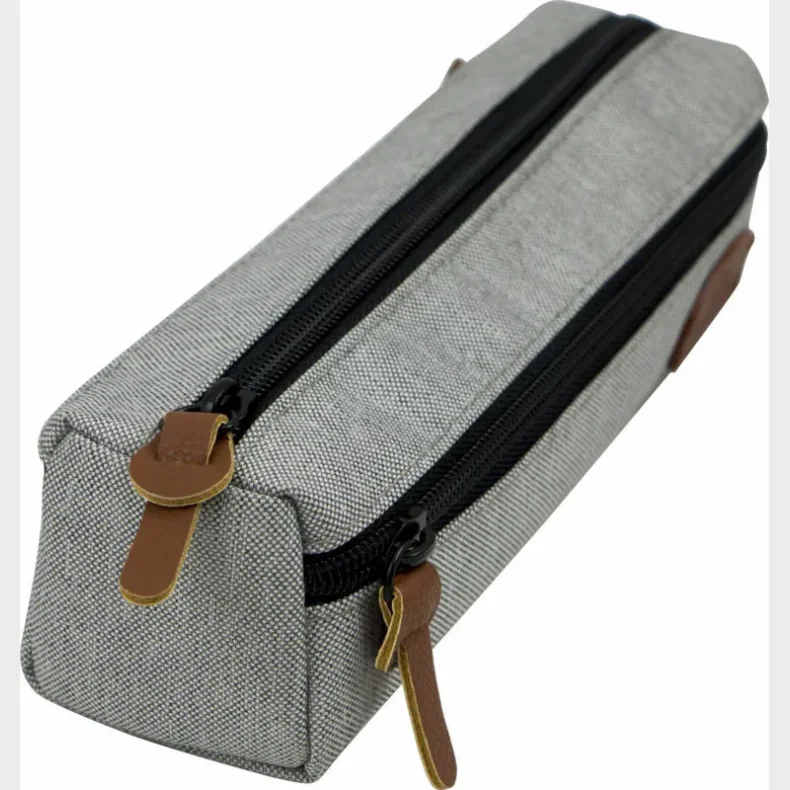 Penalhus Real Republic grmeleret