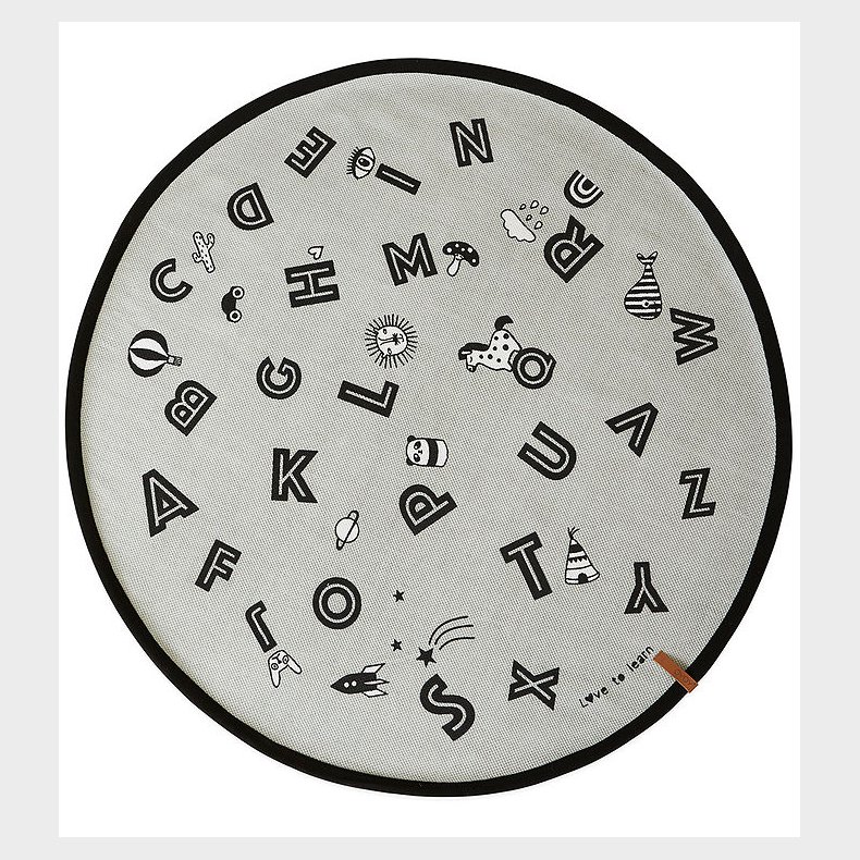 OYOY Gulvtppe - 120 cm - Alfabet