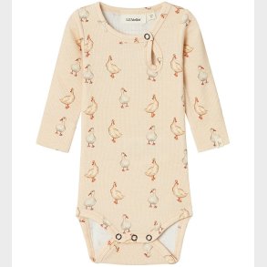Lil' Atelier Body L/ - Rib - NbfGavo - Sand Dollar m. Print