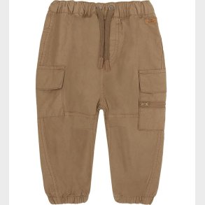 Hust and Claire Bukser - Tue - Coca Mocha