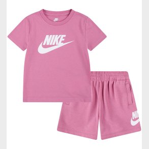 Nike Shortsst - T-shirt/Shorts - Magic Flamingo