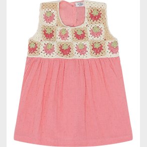 Hust and Claire Kjole - Kria - Strawberry Crochet - Blushing