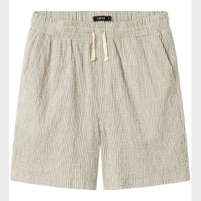LMTD Shorts - NlmHugo - Turtledove m. Striber