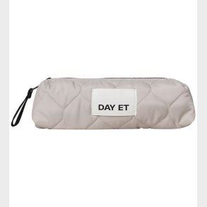 DAY ET Penalhus - Gweneth RE-S - Chateau Gray