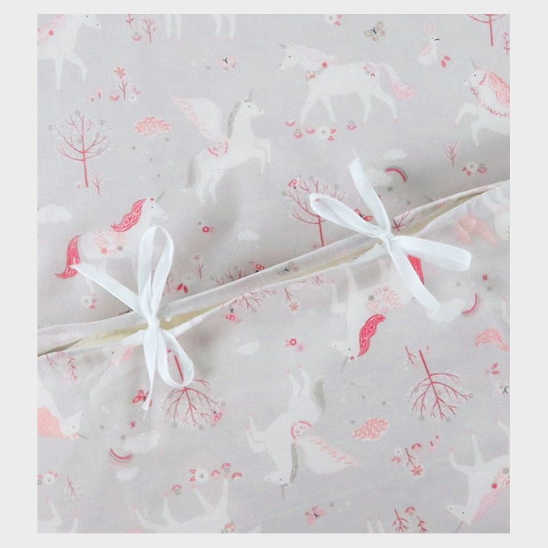 Nrgaard Madsens Sengetj - Baby - Gr m. Pink Enhjrninger