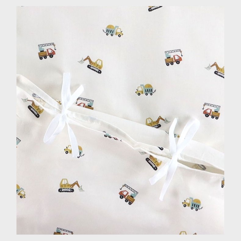 Nrgaard Madsens Sengetj - Voksen - Hvid m. Arbejdsmaskiner