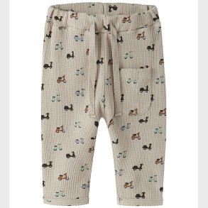 Name it Sweatpants - NbmNooter - Island Fossil