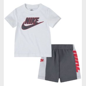 Nike Shortsst - T-shirt/Shorts - Amplify - Smoke Grey