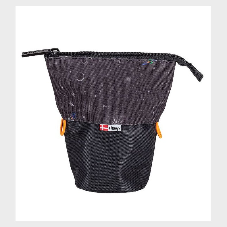 Jeva Penalhus - Snap - Space