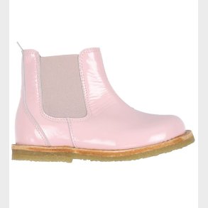 Wheat Stvler - Keelan Chelsea - Powder