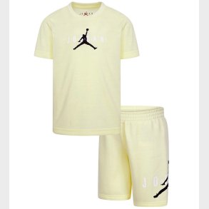 Jordan Shortsst - Sustainable - Legened Sand