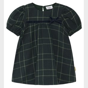 Hust and Claire Kjole - Karnelia - Eden