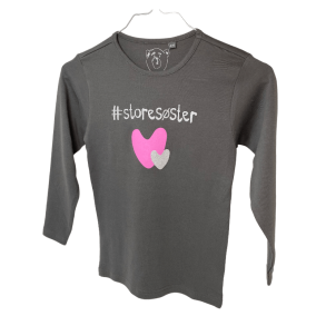 #Storesster T-Shirt L/S, Steel Grey - Legekammeraten.dk