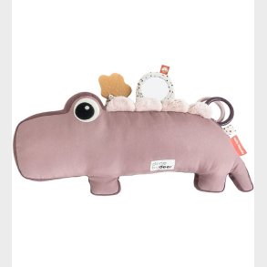 Done By Deer Pude m. Aktivitetslegetj - Croco - 41 cm - Pudder