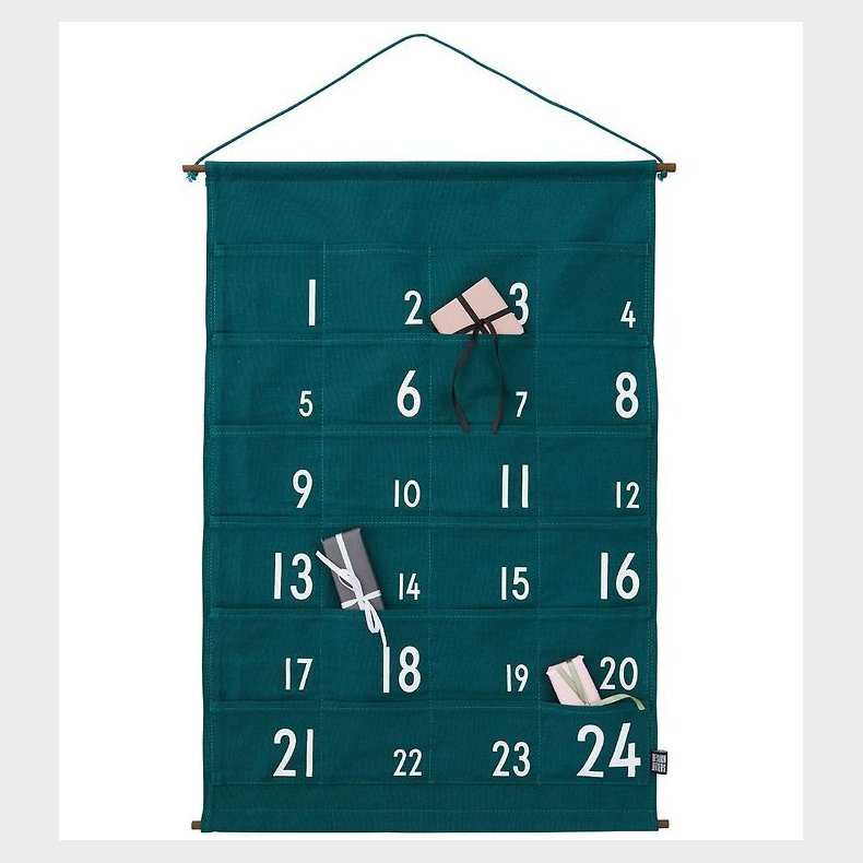 Design Letters Julekalender - 73 cm - M�rkegr�n