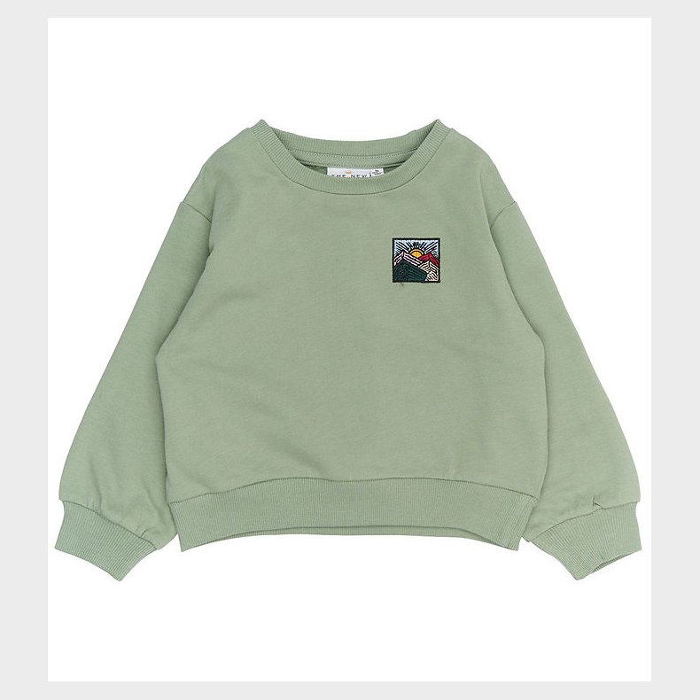 The New Sweatshirt - TnstRonaldo - Lily Pad