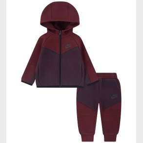 Nike St - Fleece - Team Red/Burgundt Crush