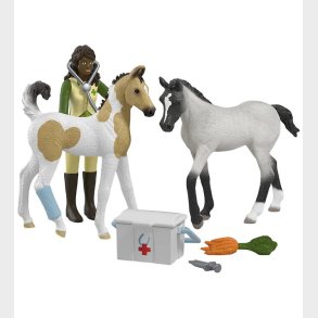 Schleich Horse Club - Sarahs First Aid Kit - 42777