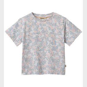 Wheat T-shirt - Ella - Powder Blue Flowers