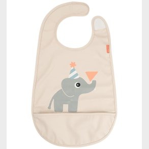 Done by Deer Hagesm�k - Celebration - Sand