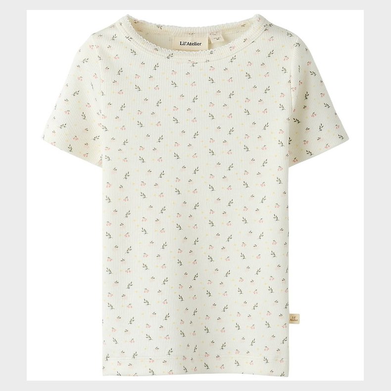 Lil' Atelier T-shirt - NmfGago - Coconut Milk/Small Flower