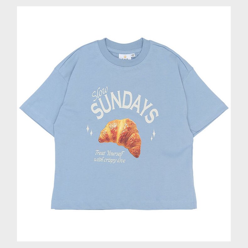 The New T-shirt - TnSuzette - Forever Blue m. Croissant