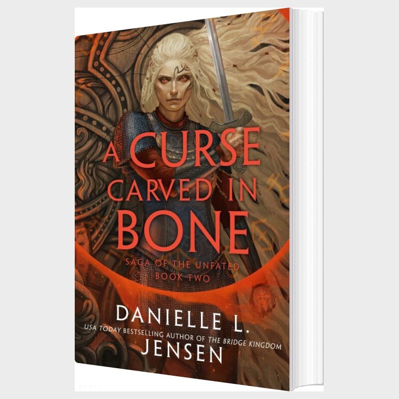A Curse Carved In Bone - Danielle L. Jensen - English Book