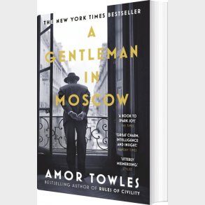 A Gentleman In Moscow - Amor Towles - English Book