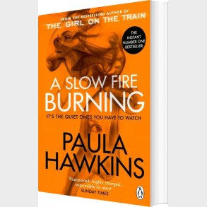 A Slow Fire Burning - Paula Hawkins - English Book
