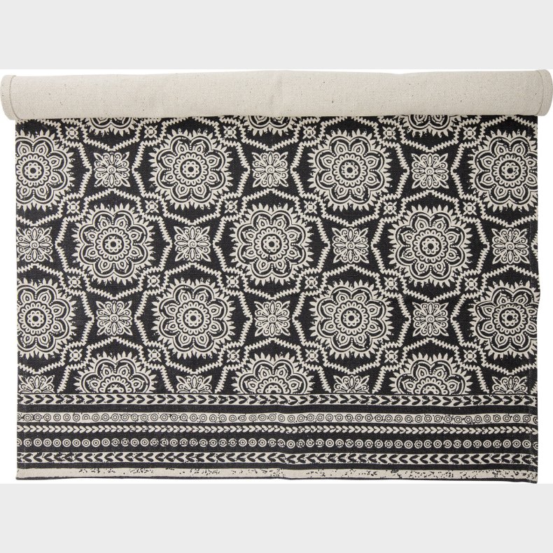 Bloomingville - Aco T�ppe - Sort - Bomuld - 120x180 Cm