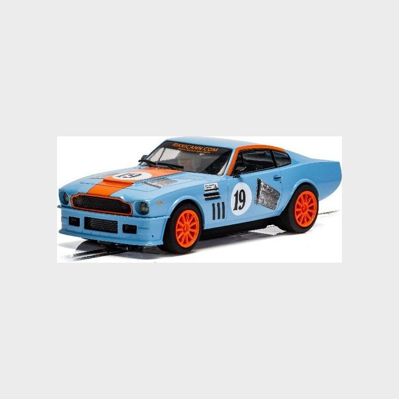 Scalextric - Aston Martin V8 Bil - Gulf Edition - C4209