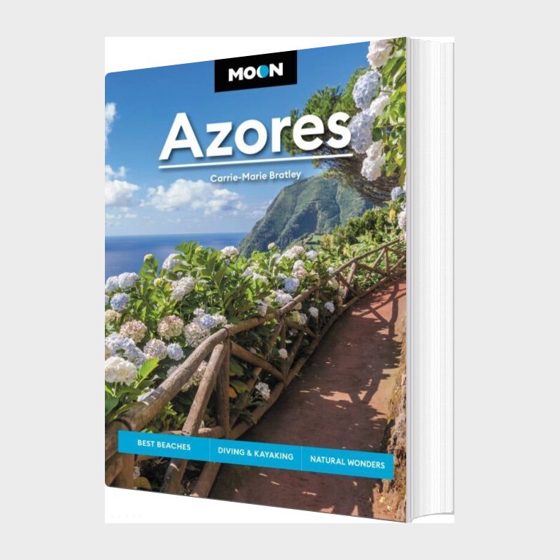 Azores, Moon - Avalon Travel - English Book