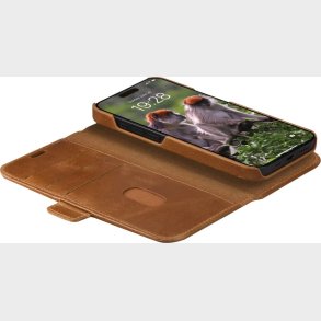 Dbramante1928 - Lynge Flip Case - Iphone 15 - Tan
