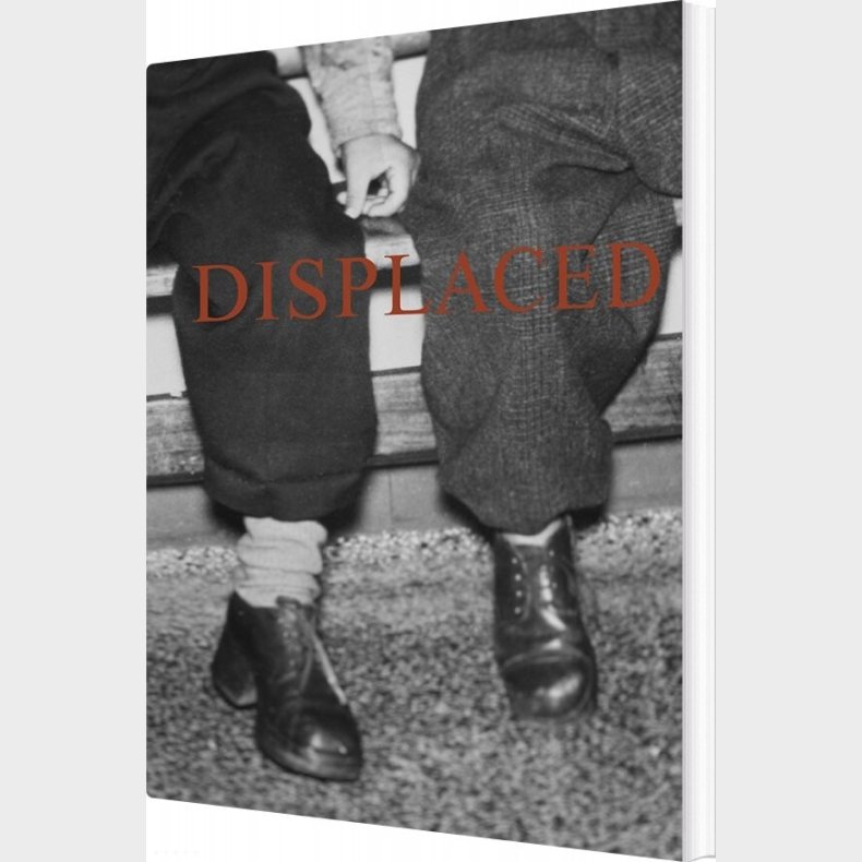 Displaced - Tina Enghoff - Bog