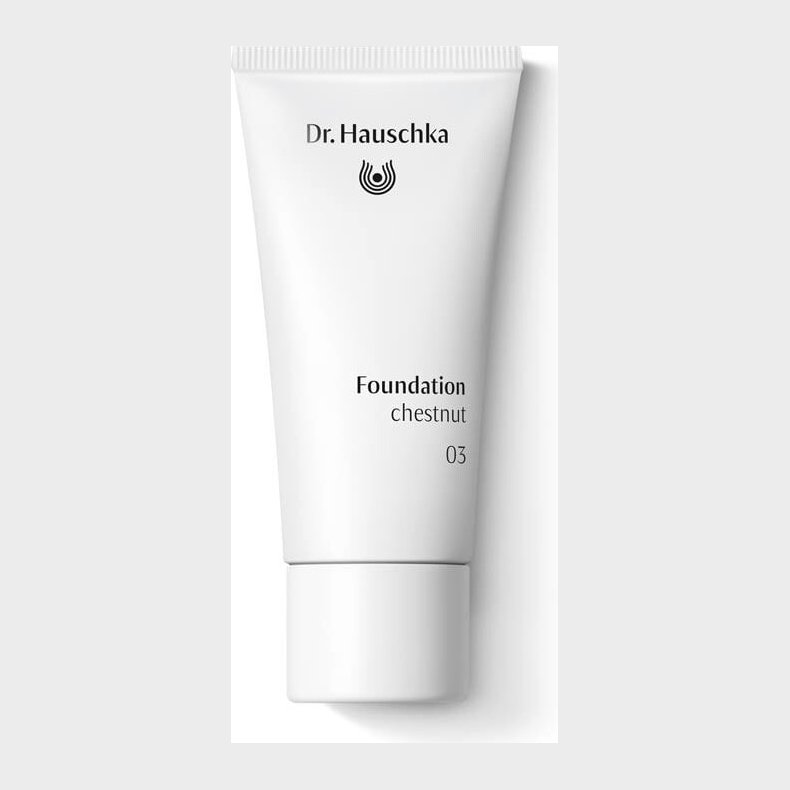 Dr. Hauschka - Foundation 03 Chestnut 30 Ml