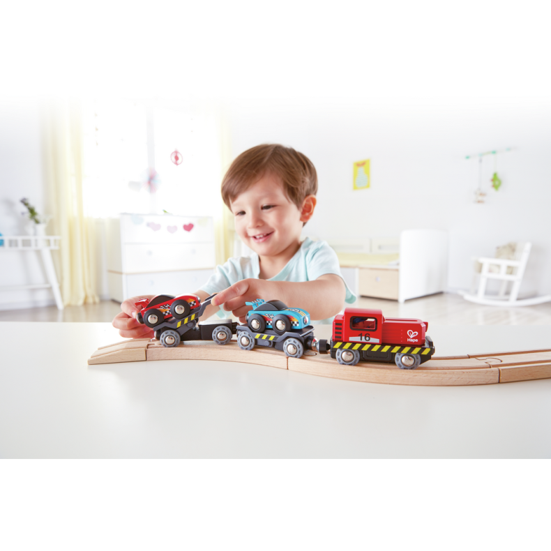 Hape | Tog tilbehr - Transporttog m. racerbiler, 6 dele